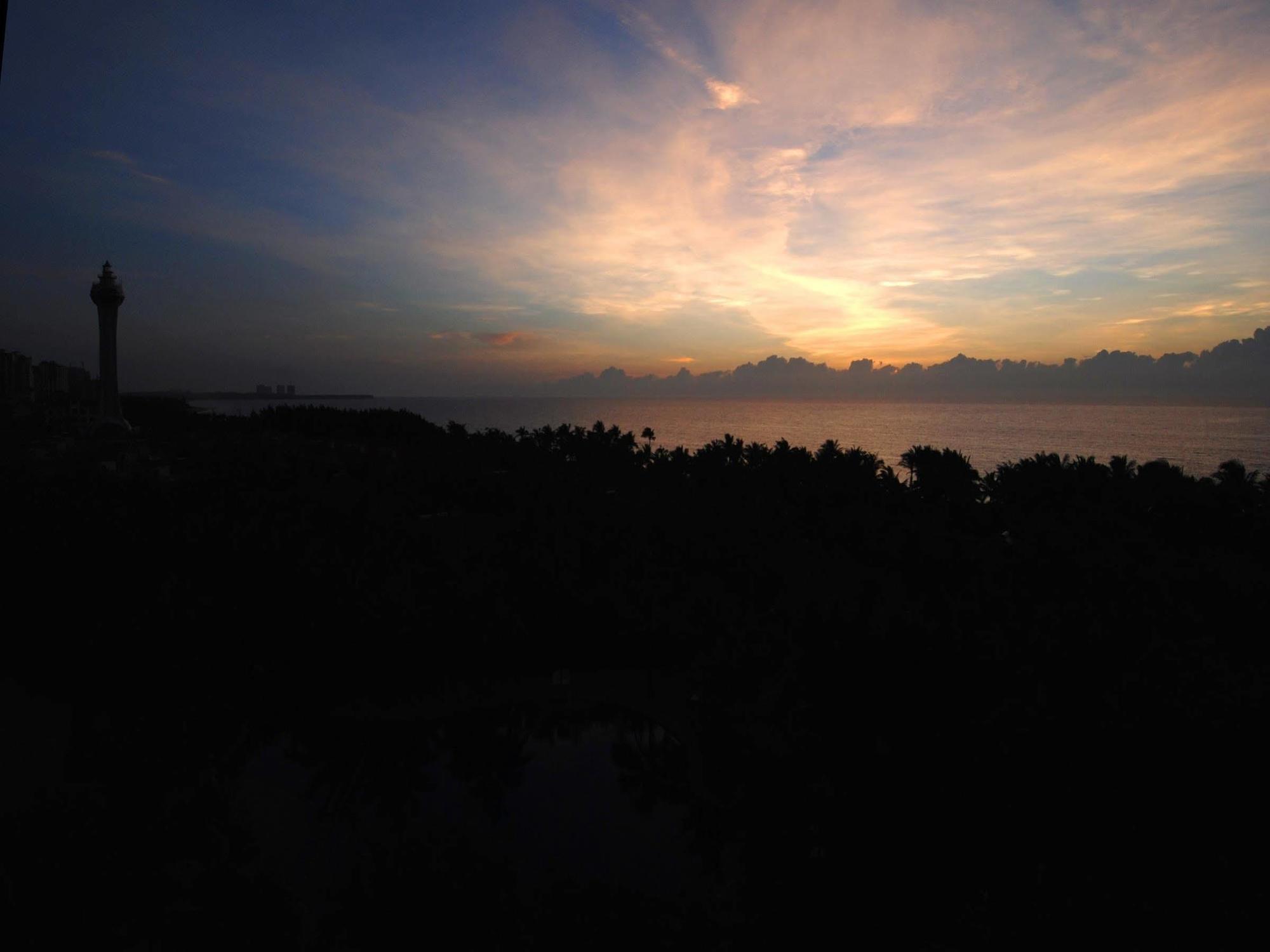 Island Forest Seaview Hotel Qionghai Buitenkant foto