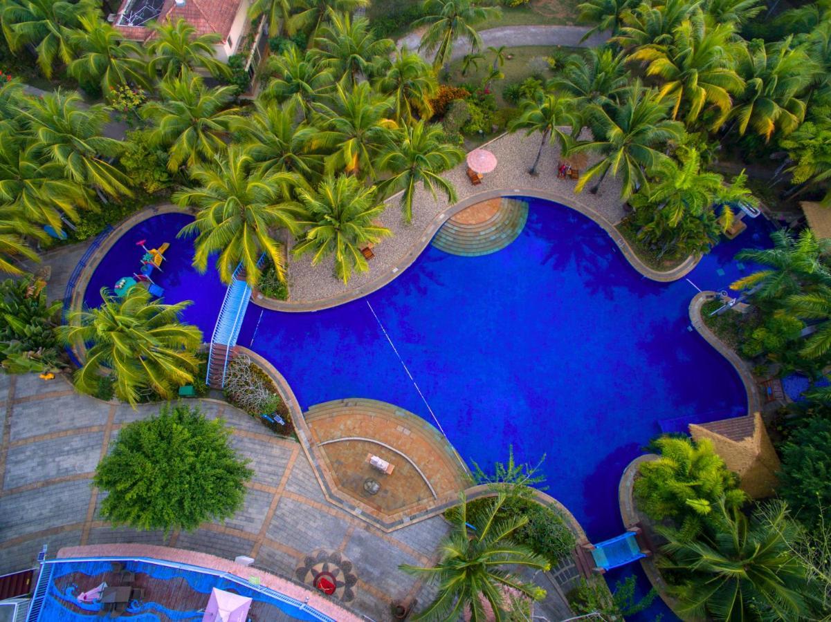 Island Forest Seaview Hotel Qionghai Buitenkant foto